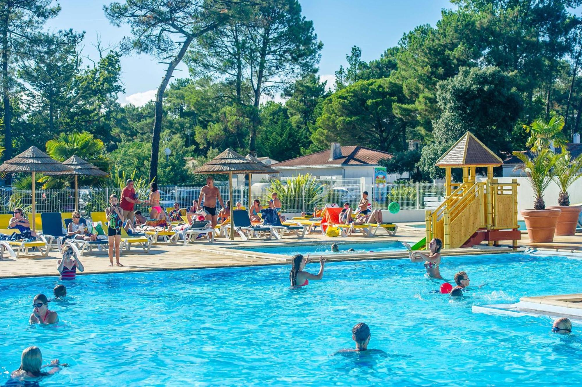 Domaine Residentiel De Plein Air Les Dunes Longeville-sur-Mer Kültér fotó